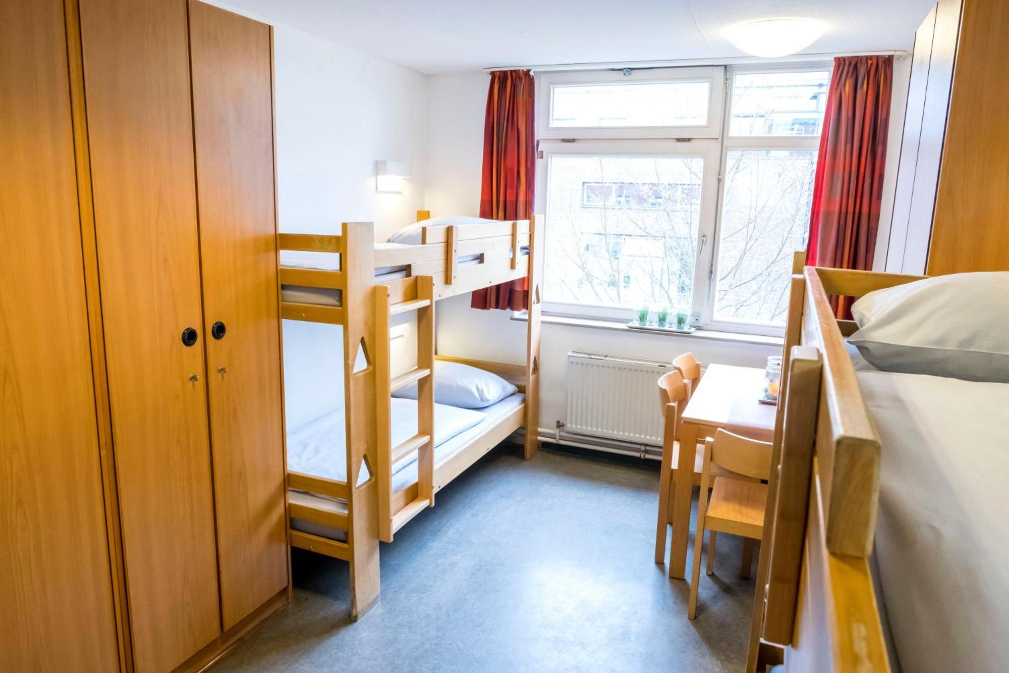 Jugendherberge Hamburg Horner Rennbahn ภายนอก รูปภาพ